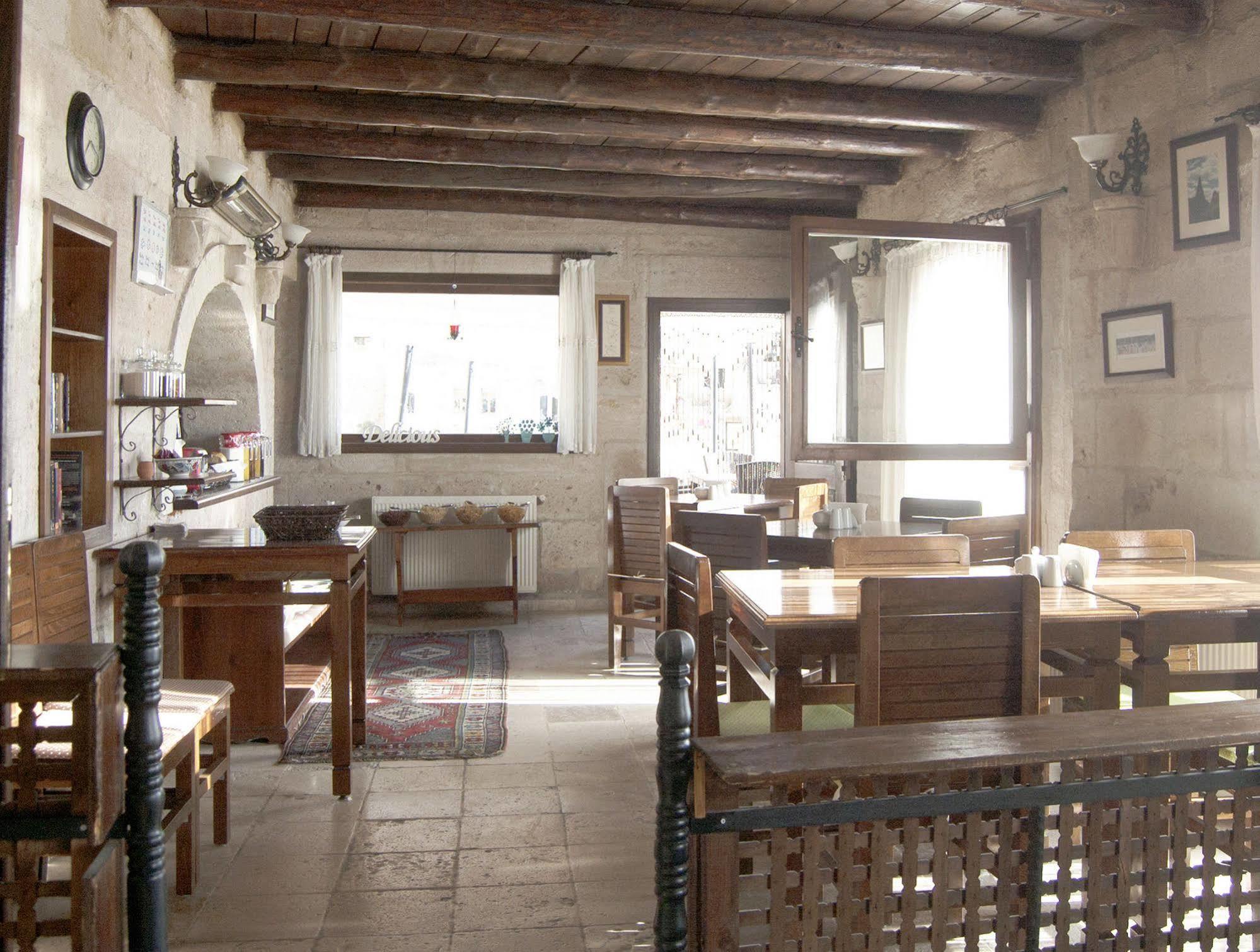 Taskonak Hotel Göreme Buitenkant foto